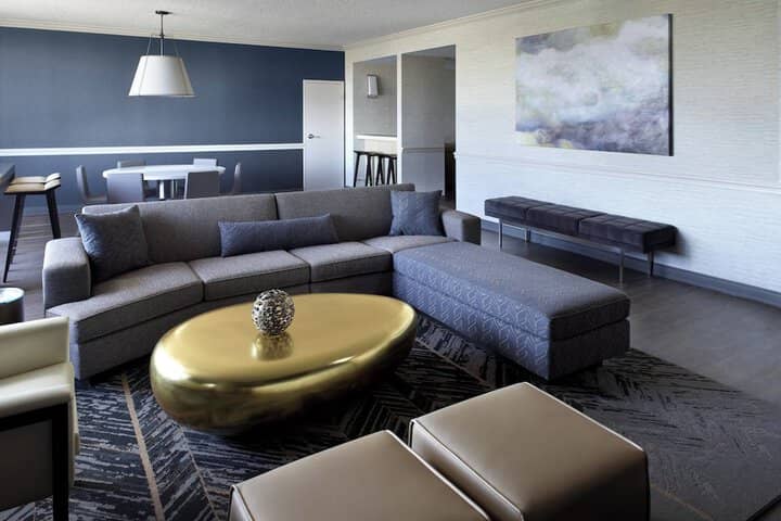Room 22 of 117