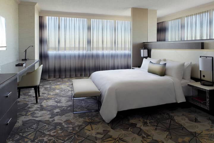 Room 15 of 117